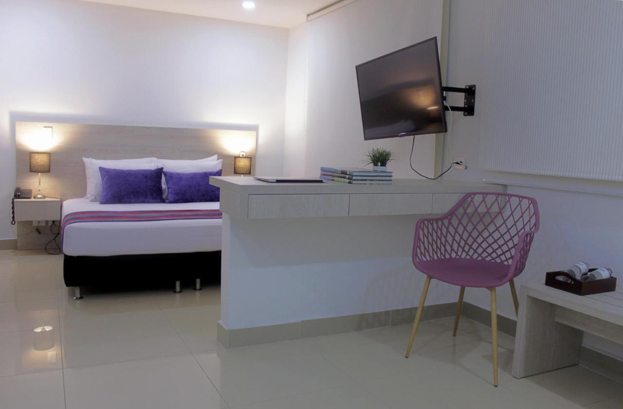Hotel Suite Comfort Μεντεγίν Εξωτερικό φωτογραφία
