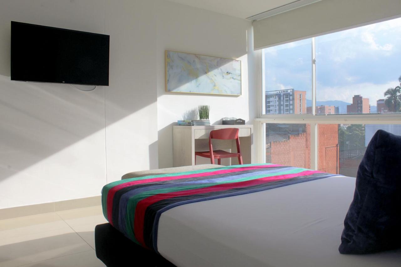 Hotel Suite Comfort Μεντεγίν Εξωτερικό φωτογραφία