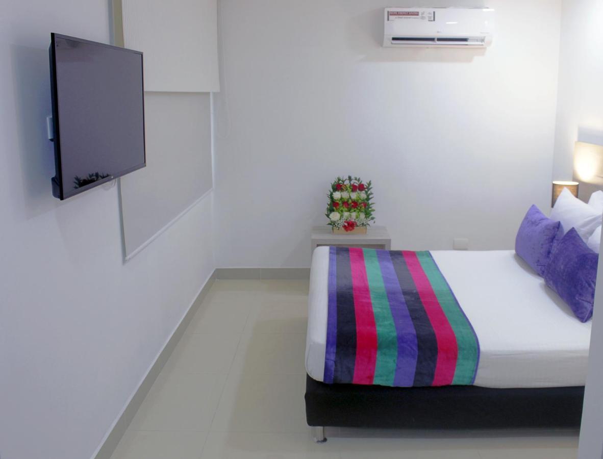 Hotel Suite Comfort Μεντεγίν Εξωτερικό φωτογραφία