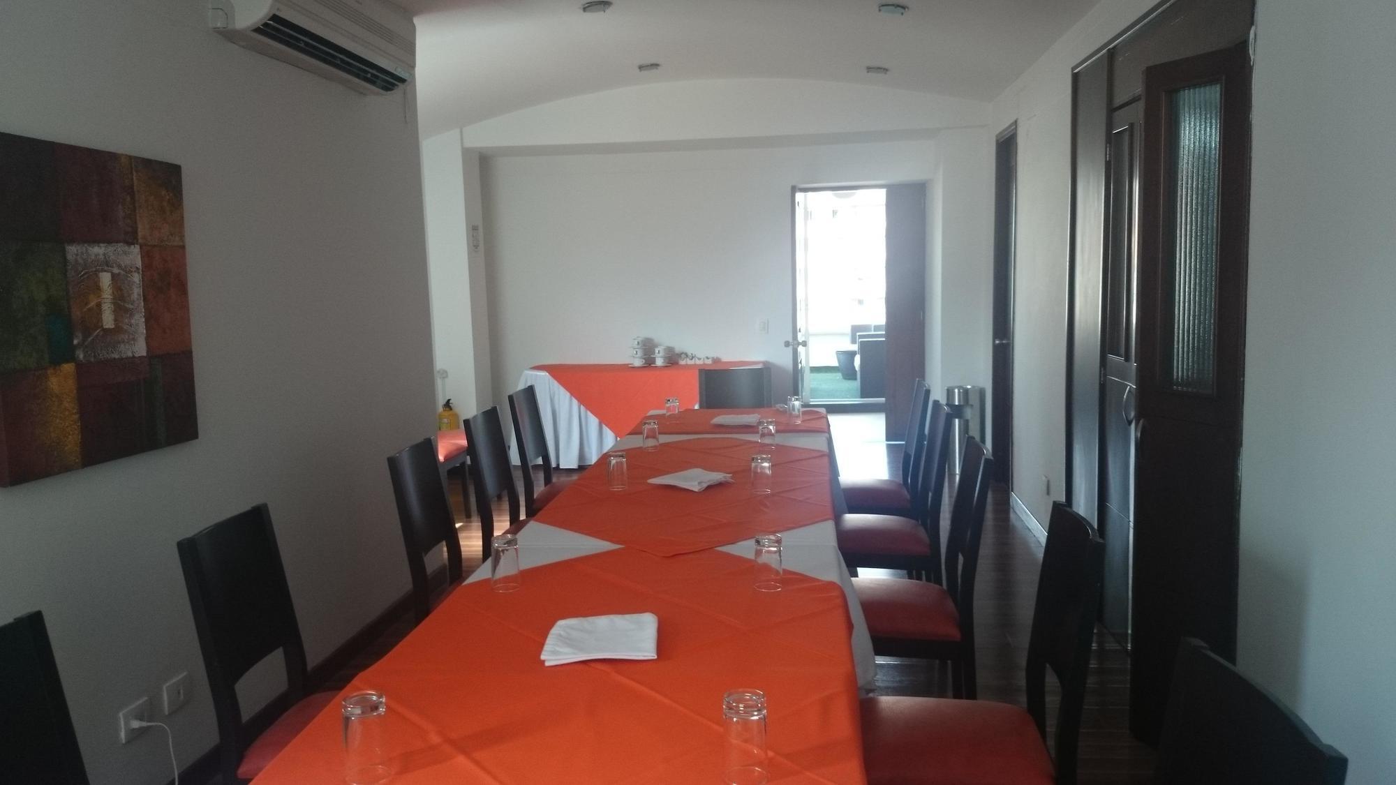 Hotel Suite Comfort Μεντεγίν Εξωτερικό φωτογραφία