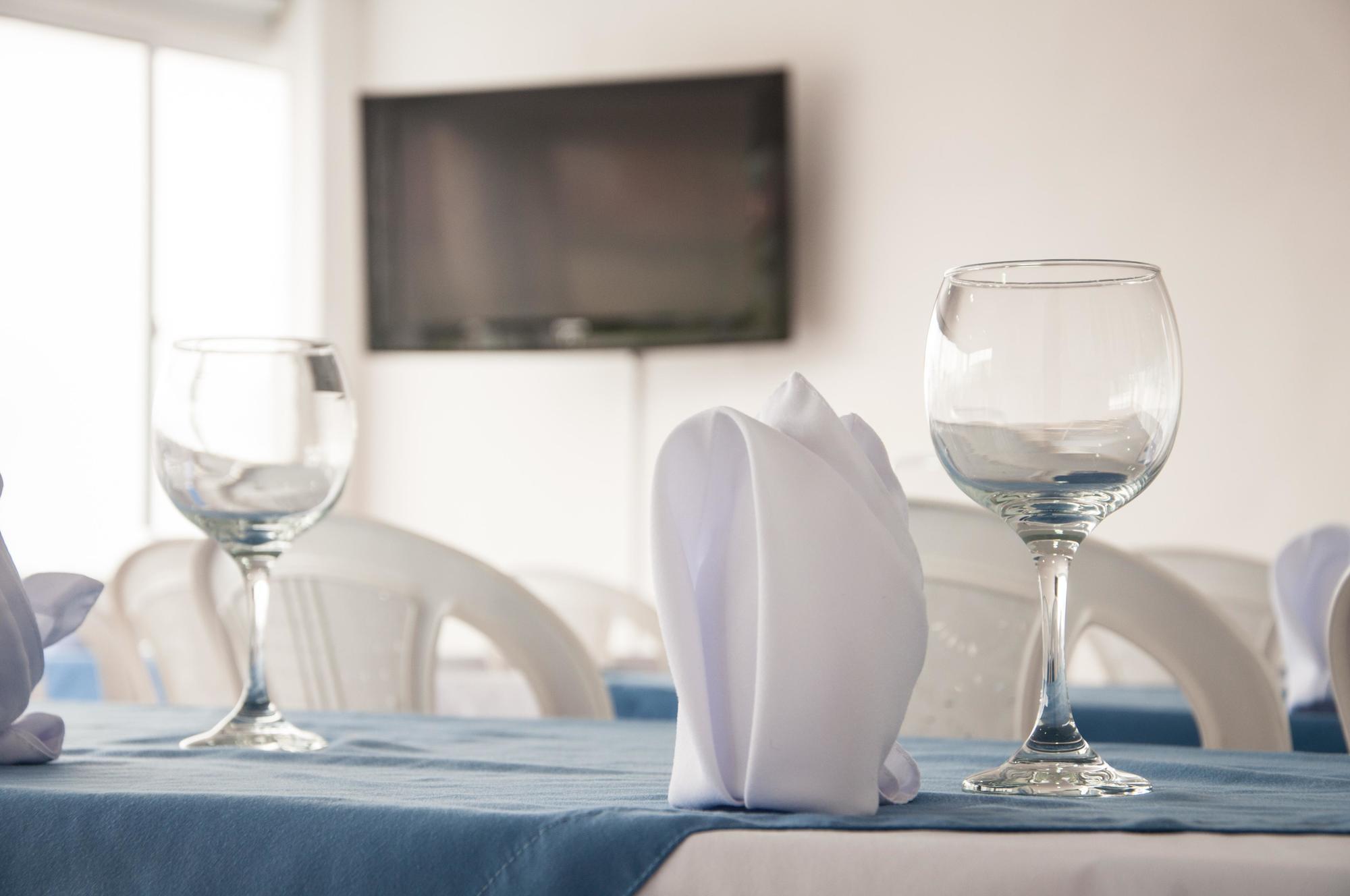 Hotel Suite Comfort Μεντεγίν Εξωτερικό φωτογραφία